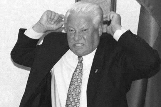 Кто похитил и сбросил Бориса Ельцина с моста