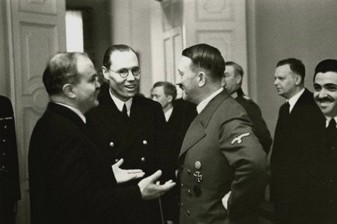 Зачем Адольф Гитлер в 40-ом году встречался с Вячеславом Молотовым